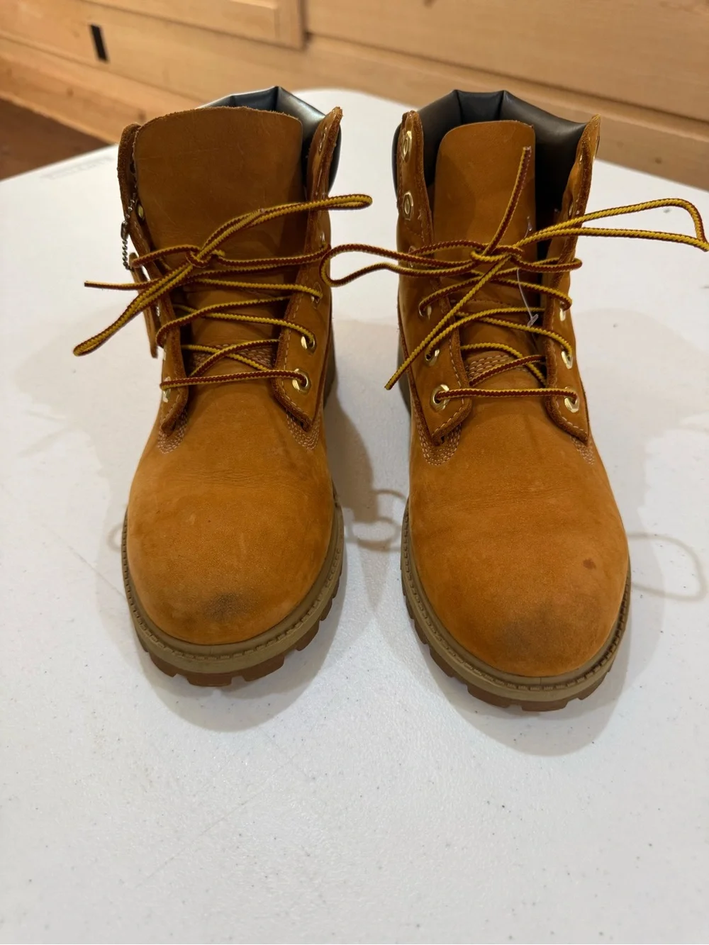 Timberland Wheat Nubuck 6-Inch Lace-Up Work Boots Size 5.5